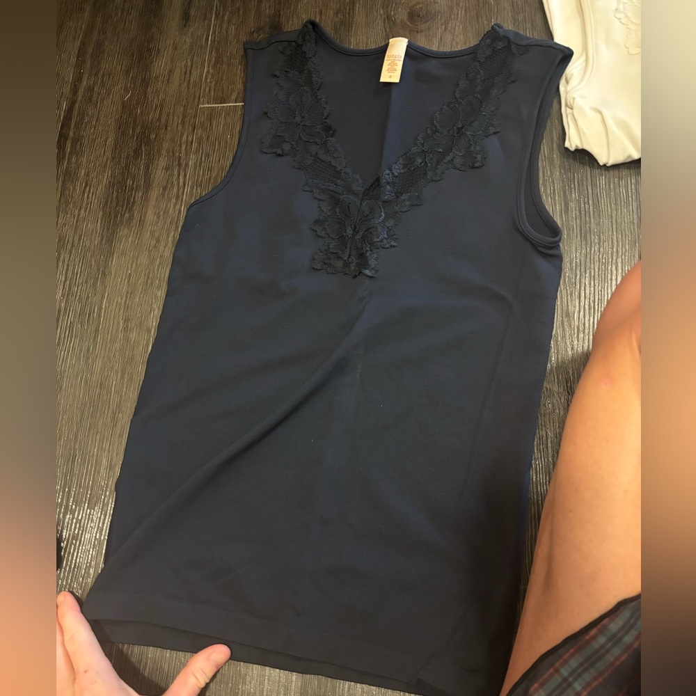 Dainty, feminine banana republic tops with lace! Bundle! - Picture 4 of 4